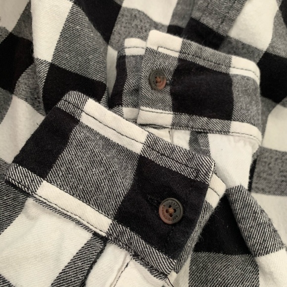Buffalo Plaid button flannel shirt from Roots 🇨🇦 - Picture 6 of 6